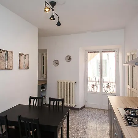 Casa Carducci - Spacious Historical Home Close To The Beach Imperia Extérieur photo
