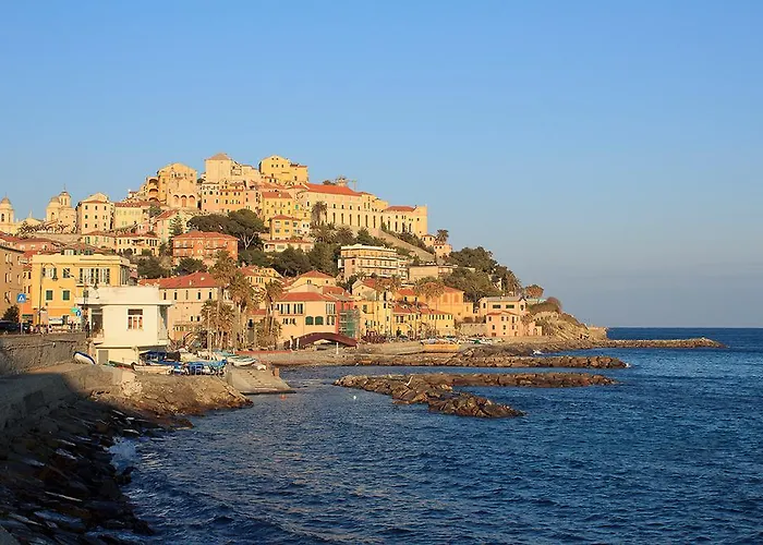 Casa Carducci - Spacious Historical Home Close To The Beach